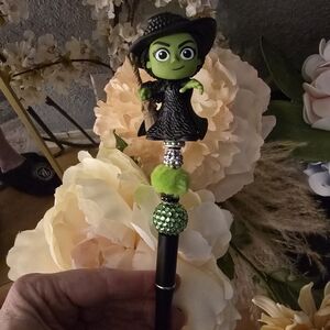 Witch Themed Pen with Green and Black Accents